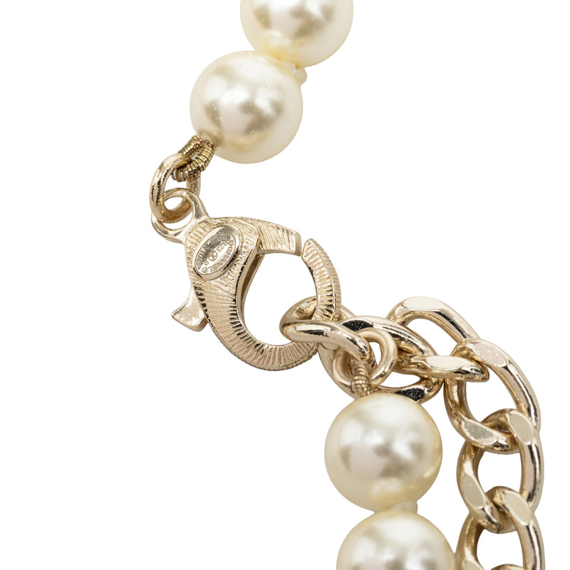 CC Brass No 5 Strass and Faux Pearl Pendant Necklace - Image 4