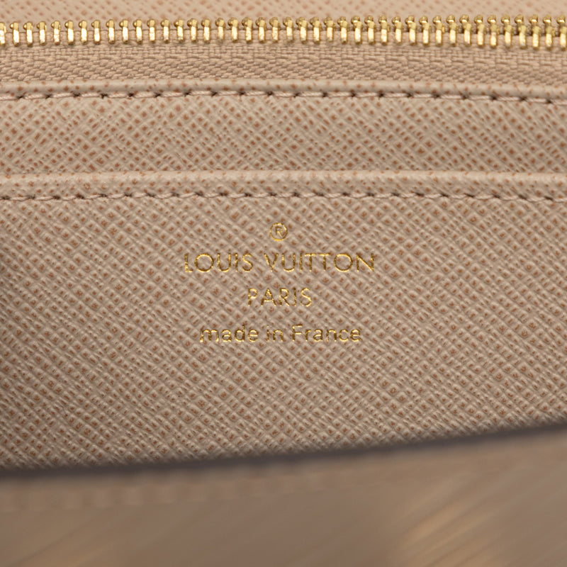 Epi Twist Long Wallet - Image 6