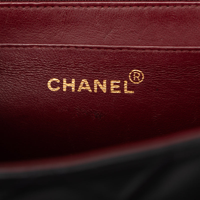 Maxi XL Classic Lambskin Single Flap - Image 5