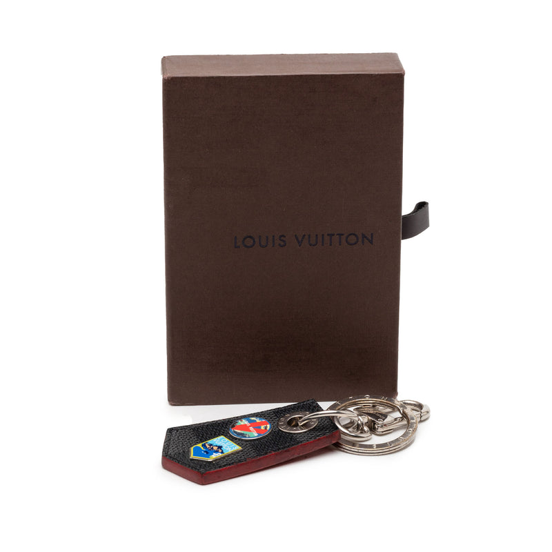 Damier Graphite Alps Enchappe Bag Charm and Key Holder - Image 5
