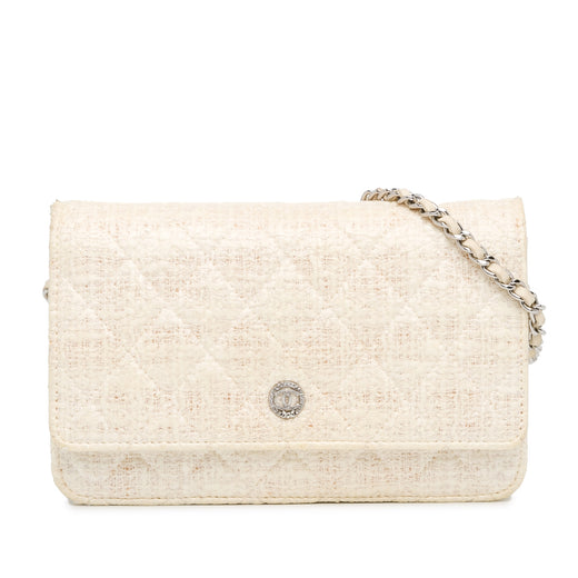 CC Coated Tweed Wallet On Chain - Image 1