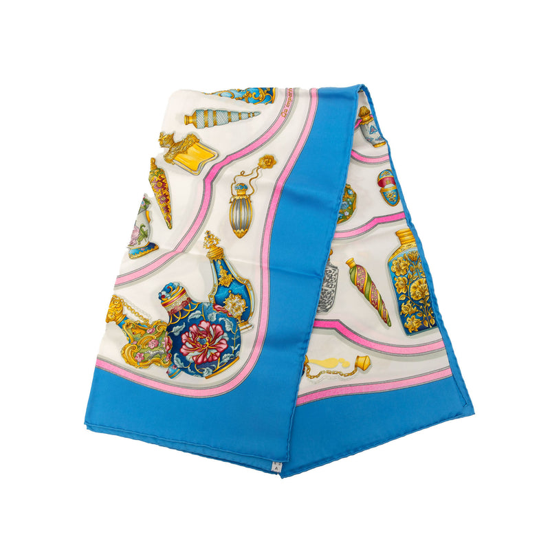 Qu Importe Le Flacon Silk Scarf 90 - Image 2