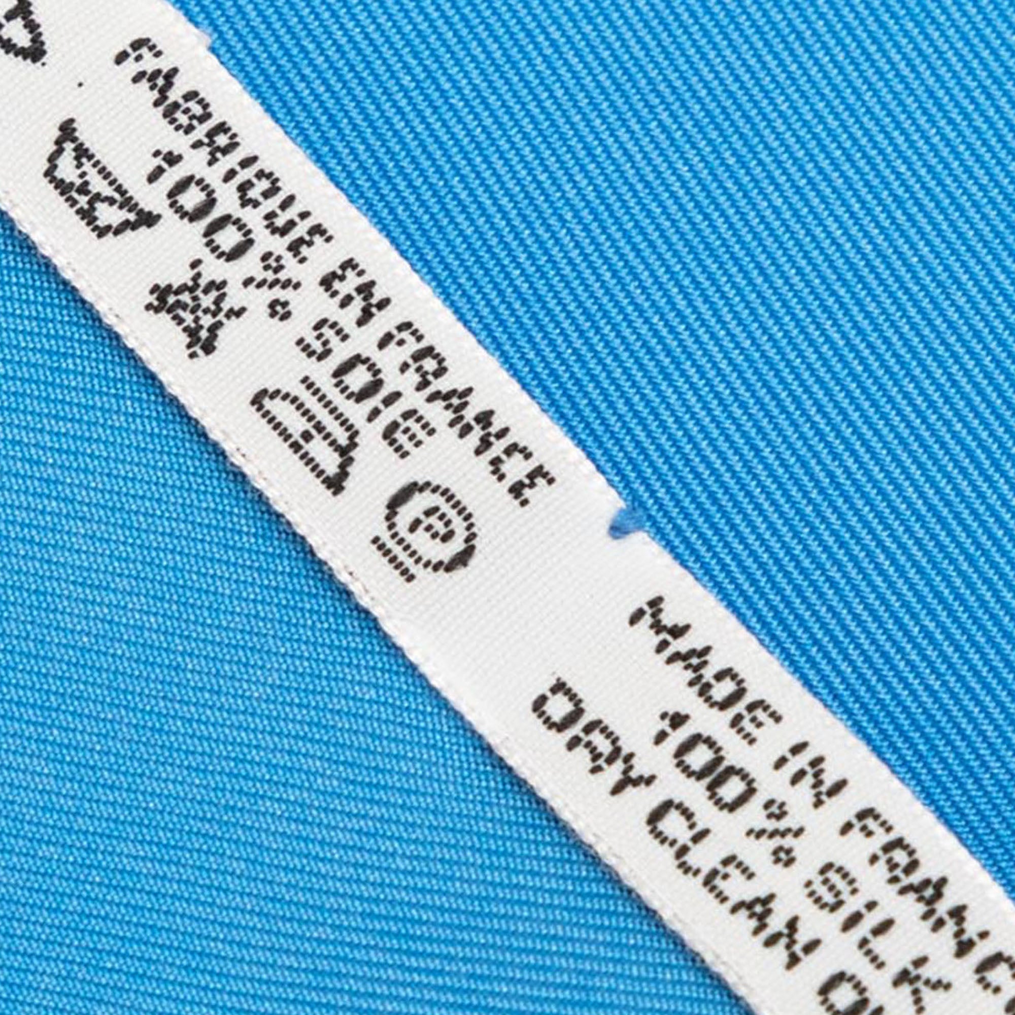 Qu Importe Le Flacon Silk Scarf 90 - Image 3