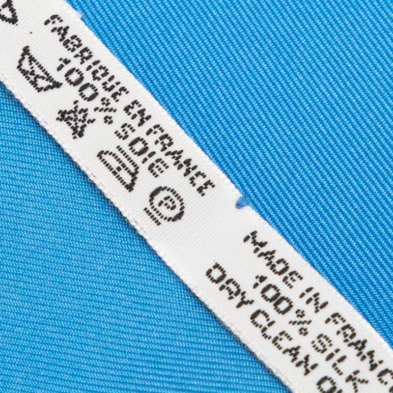 Qu Importe Le Flacon Silk Scarf 90 - Image 3
