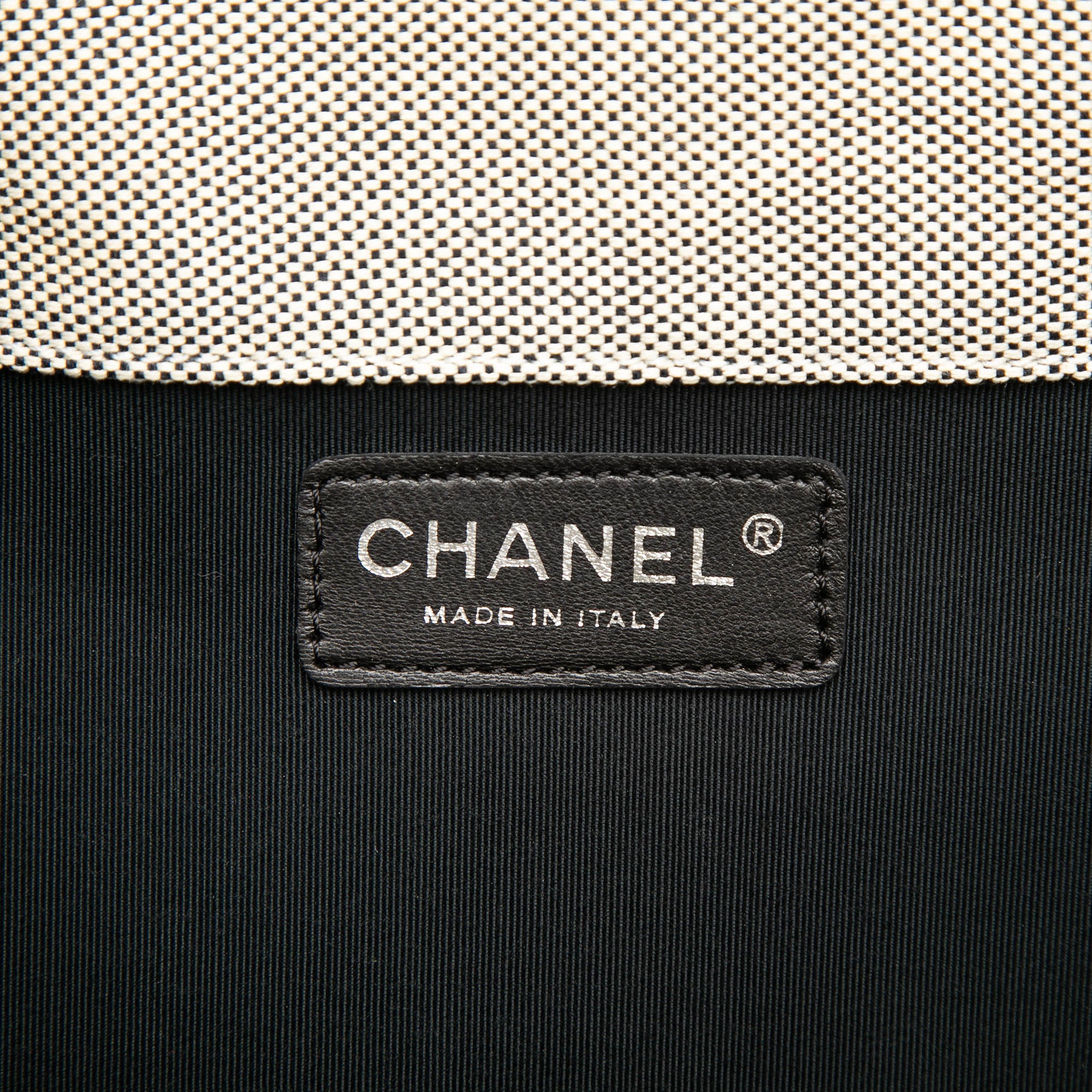 CC Camellia No. 5 Choco Bar Canvas Tote - Image 5