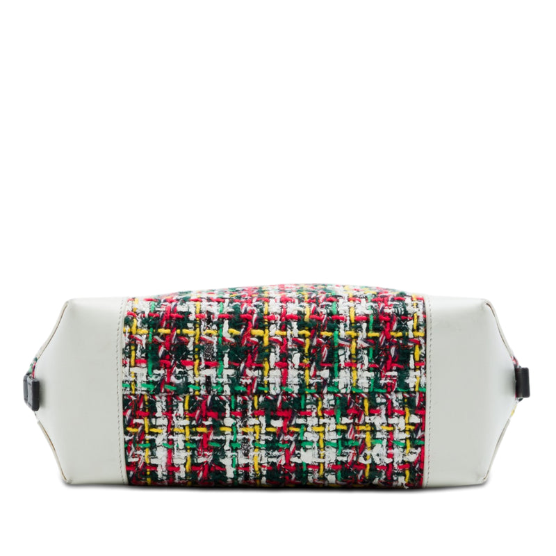 Tweed Street Allure Camera Bag - Image 3