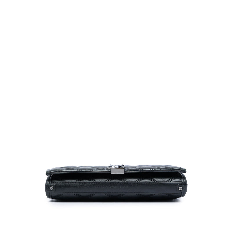 Quilted Diamond Lambskin Becky Wallet on Chain - Image 3