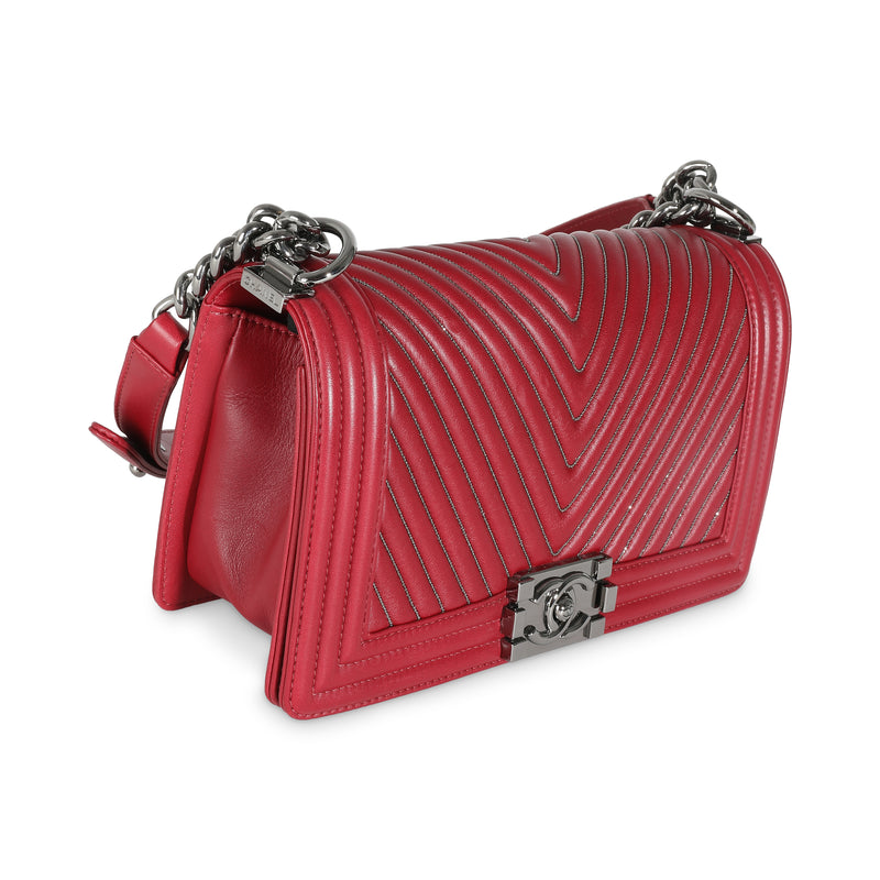 Chanel Burgundy Chevron Calfskin Chain Medium Boy Bag Red Leather Handbag