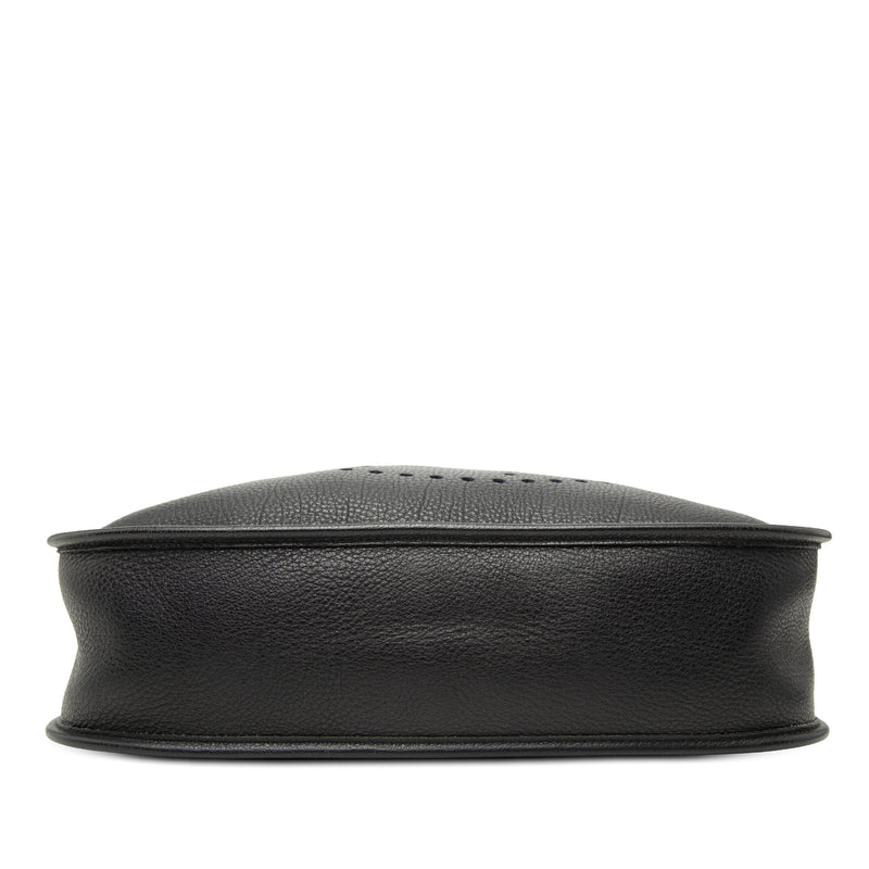 Togo Evelyne I 33 - Image 3