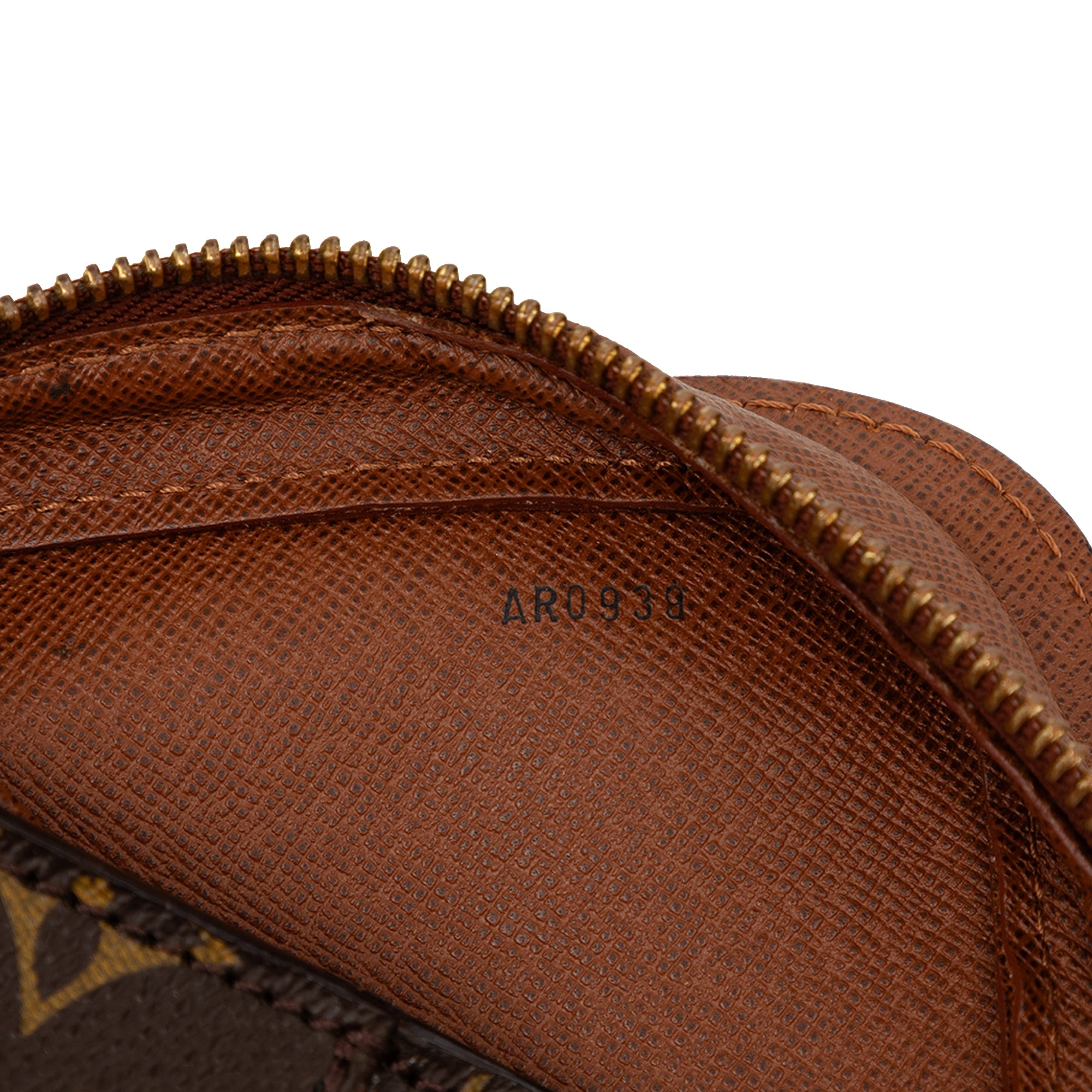 Monogram Orsay - Image 6