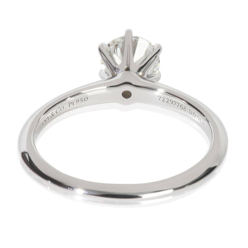 Tiffany & Co. 0.91 Ct Round Brilliant Diamond Engagement Ring 950