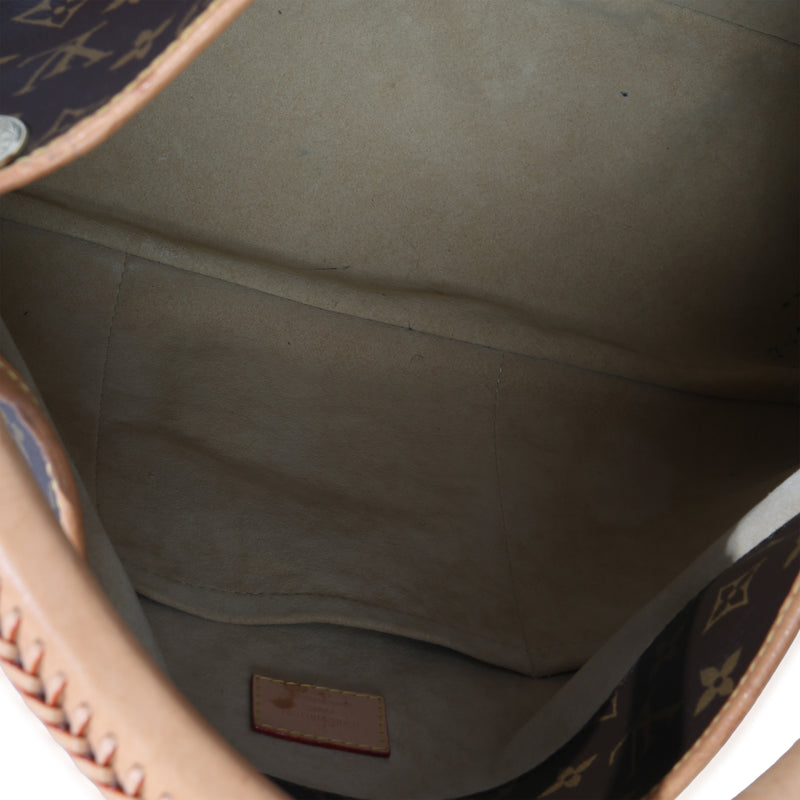 Louis Vuitton Monogram Canvas Artsy Mm Brown Handbag