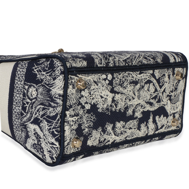 Christian Dior Navy Canvas Toile De Jouy Embroidered Medium Lady D-Lite Blue Handbag