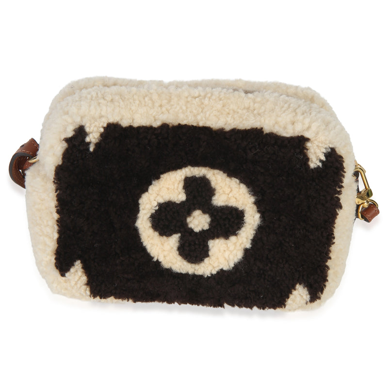 Louis Vuitton Brown Beige Monogram Teddy Fleece Beach Pouch Beige; Fabric Handbag