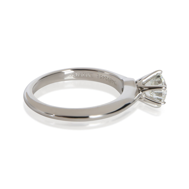 Tiffany & Co. 0.97 Ct Round Brilliant Diamond Engagement Ring 950