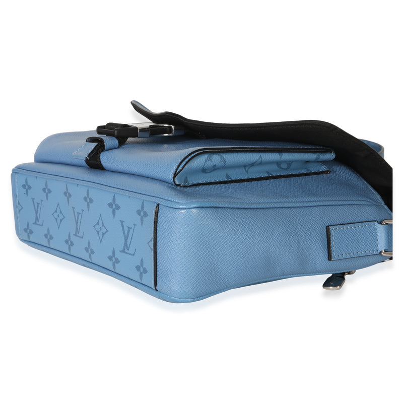 Louis Vuitton Blue Denim Taigarama Messengerama Canvas Handbag