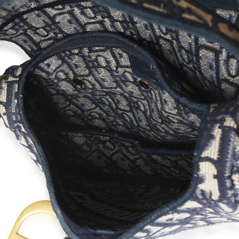 Christian Dior Blue Oblique Embroidered Medium Saddle Bag Beige; Canvas Handbag