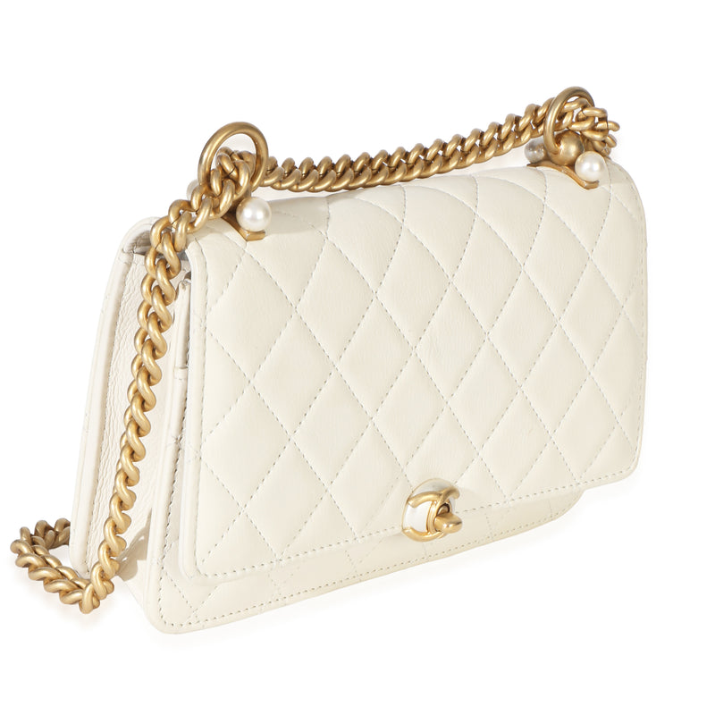 Chanel White Quilted Calfskin Pearl Cc Wallet On Chain Leather Handbag