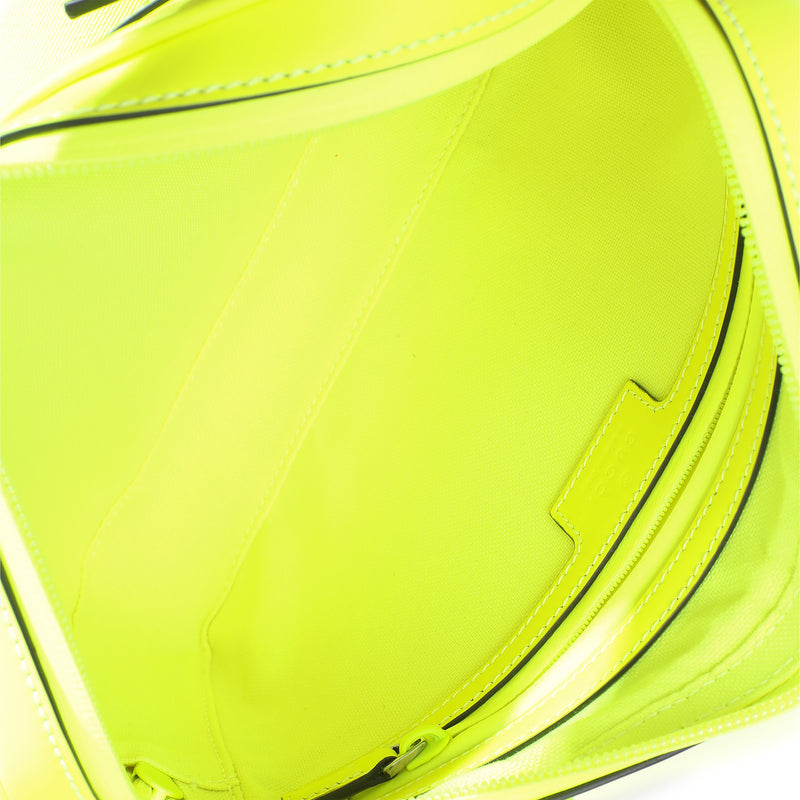 Gucci Fluorescent Yellow Rubber Effect Monogram Gg Crossbody Bag Plastic/rubber Handbag