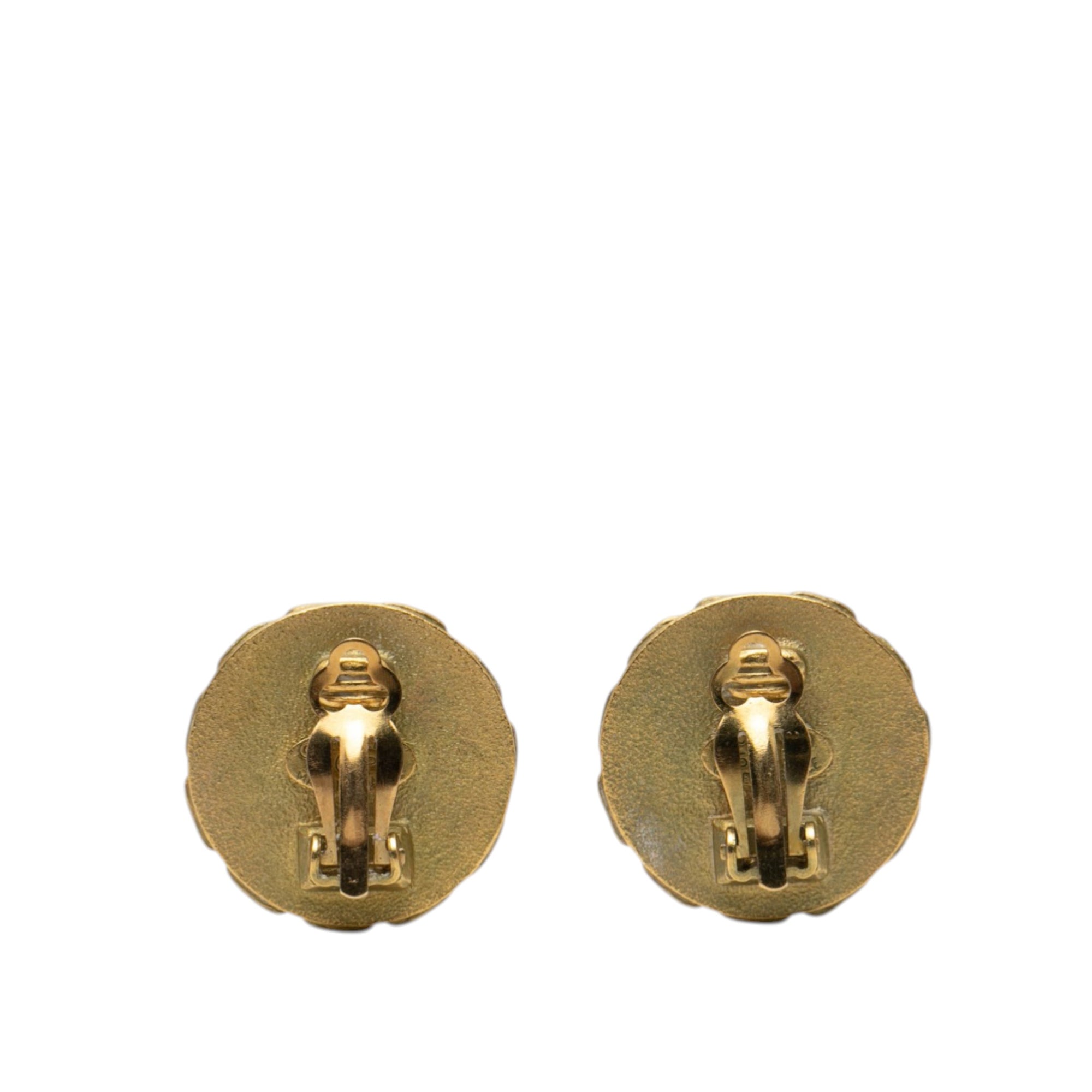 CC Gold Plated Resin Chain Round Clip On Earrings - Image 2