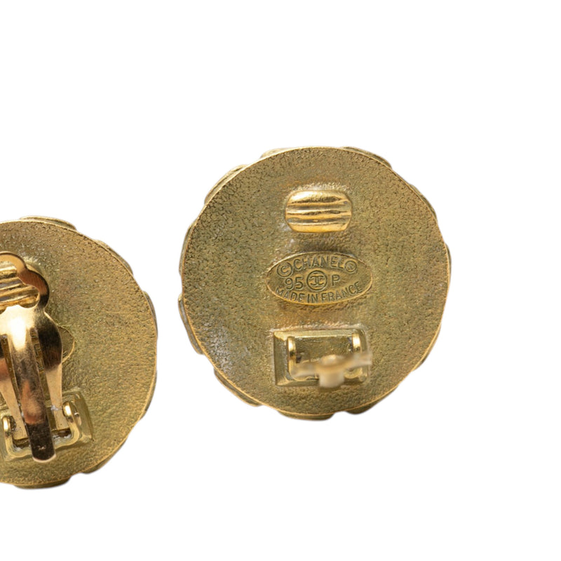 CC Gold Plated Resin Chain Round Clip On Earrings - Image 3