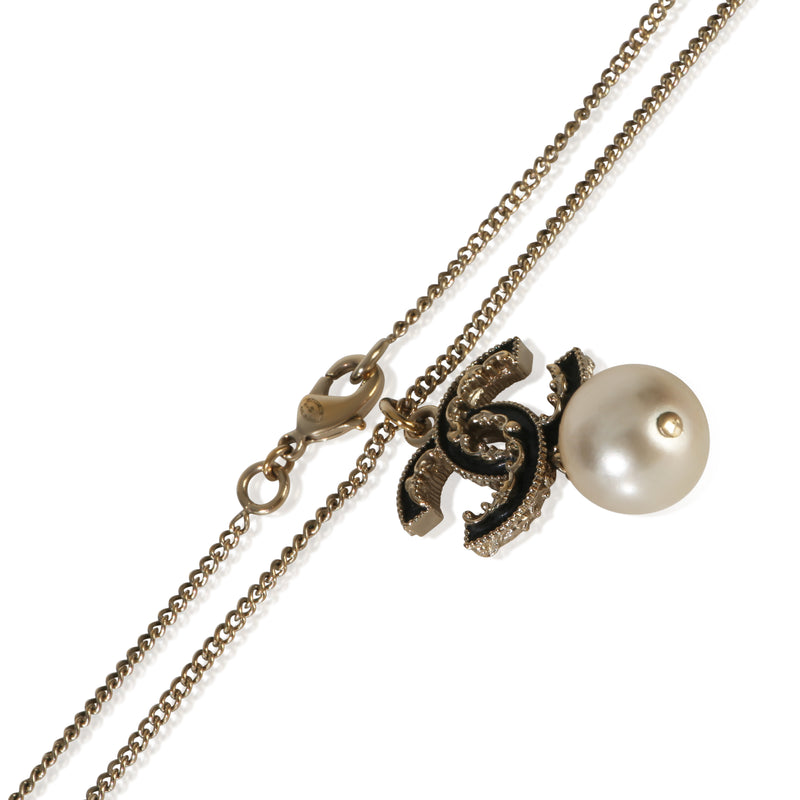 Chanel Gold-Plated 2014 Black Enamel Cc Pendant