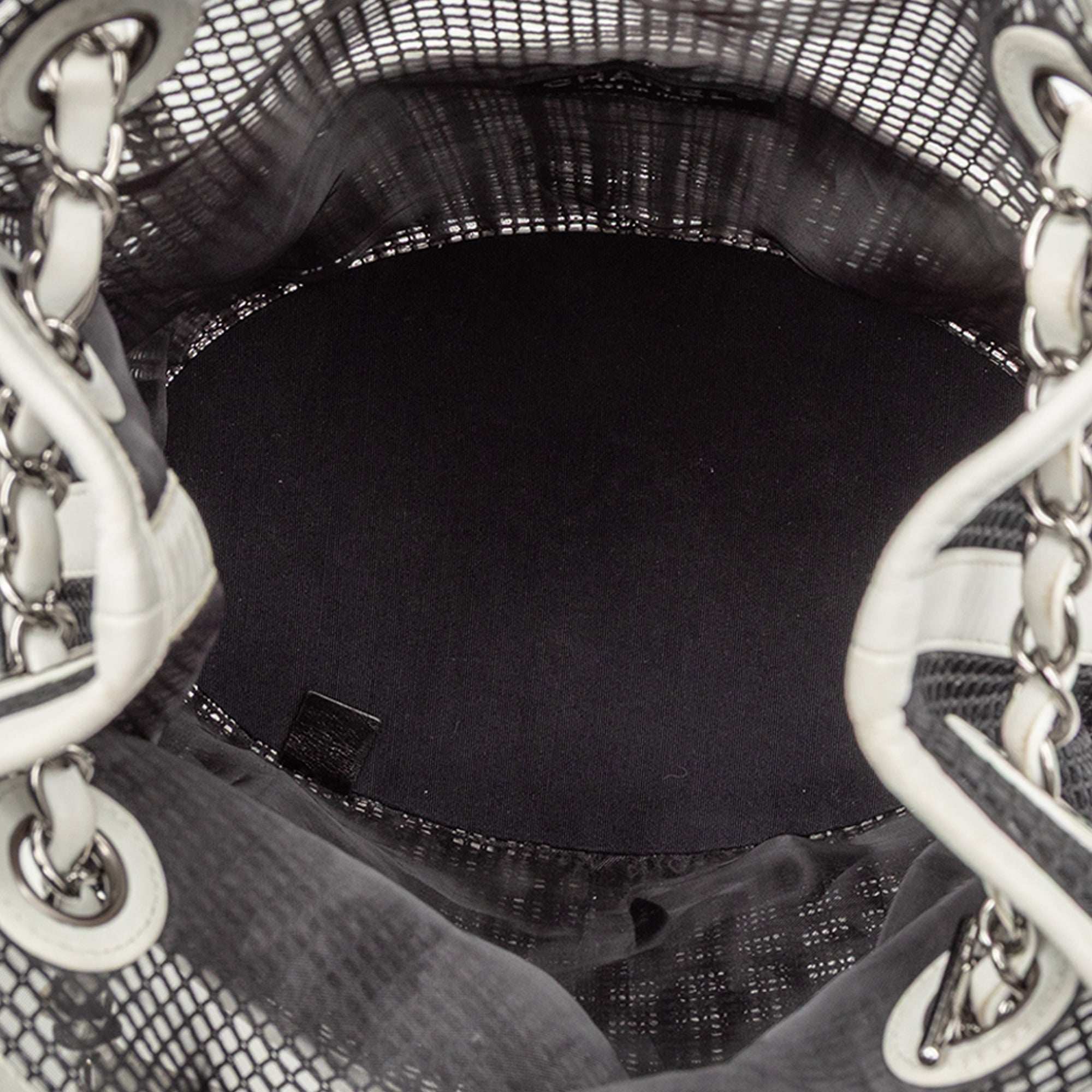 CC Mesh and Calfskin Bucket Bag - Image 4