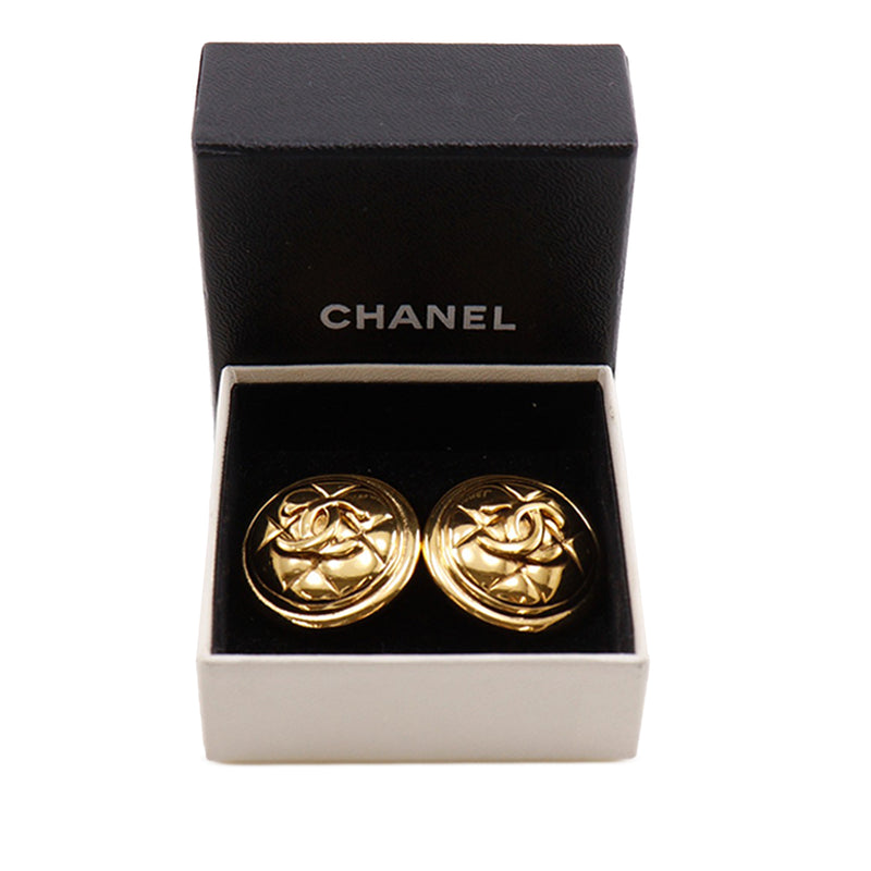 CC Gold Plated Quilted Round Clip On Earrings - Image 11