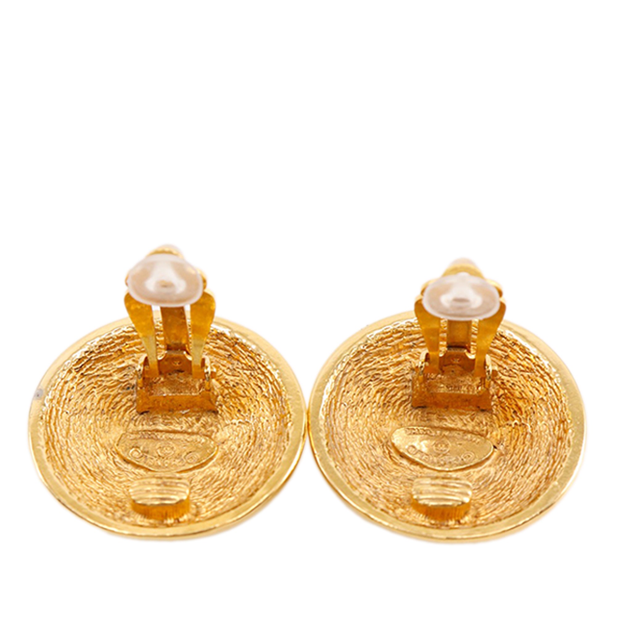 CC Gold Plated Quilted Round Clip On Earrings - Image 2