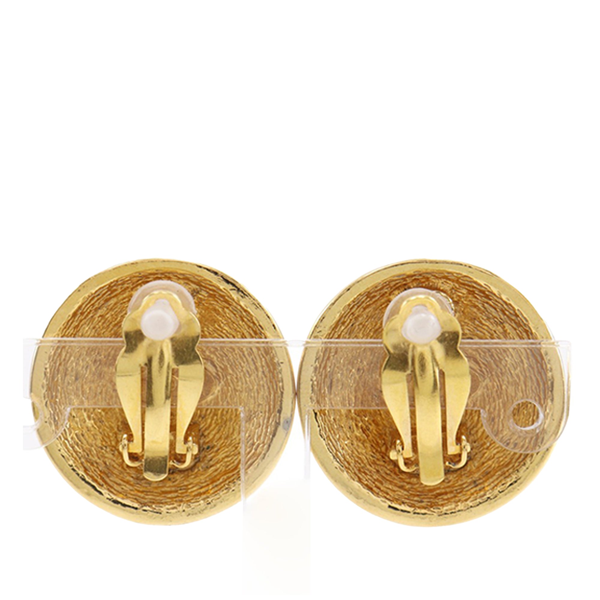 CC Gold Plated Quilted Round Clip On Earrings - Image 3