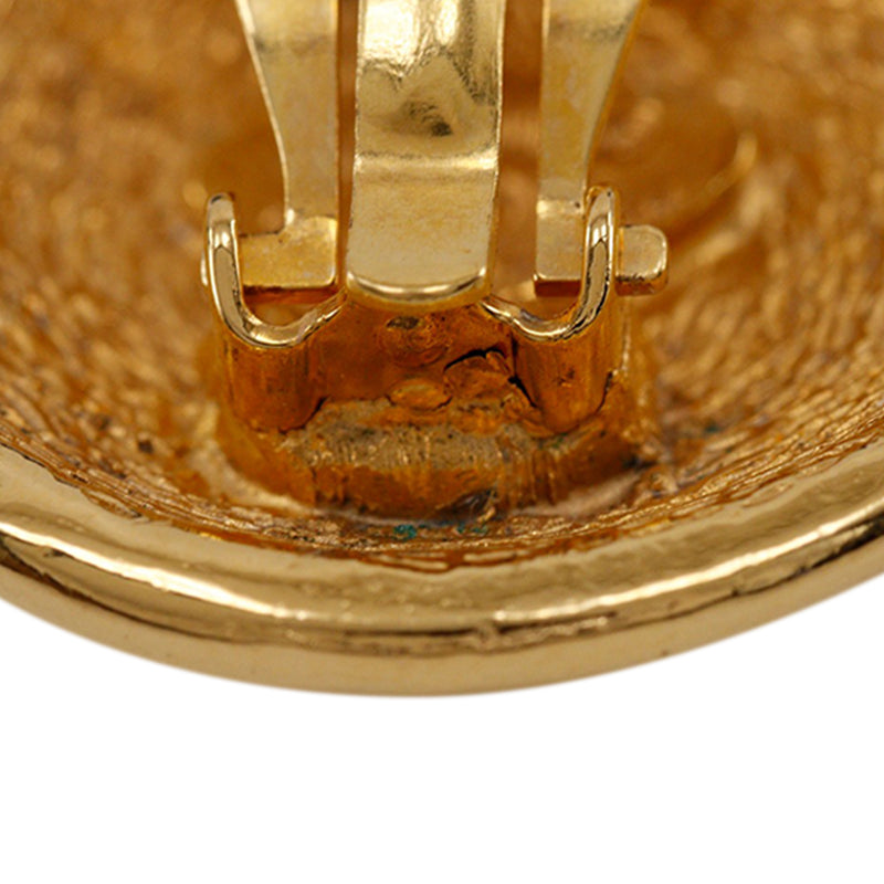 CC Gold Plated Quilted Round Clip On Earrings - Image 7