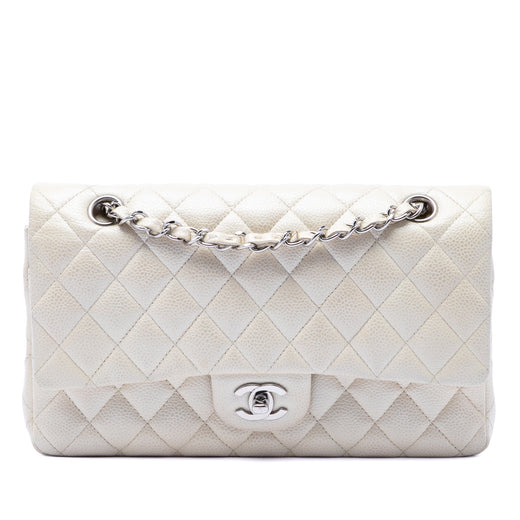 Medium Classic Caviar Double Flap - Image 1