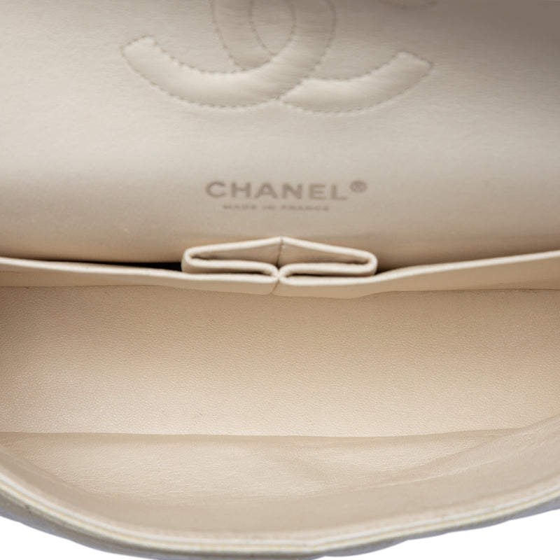 Medium Classic Caviar Double Flap - Image 4