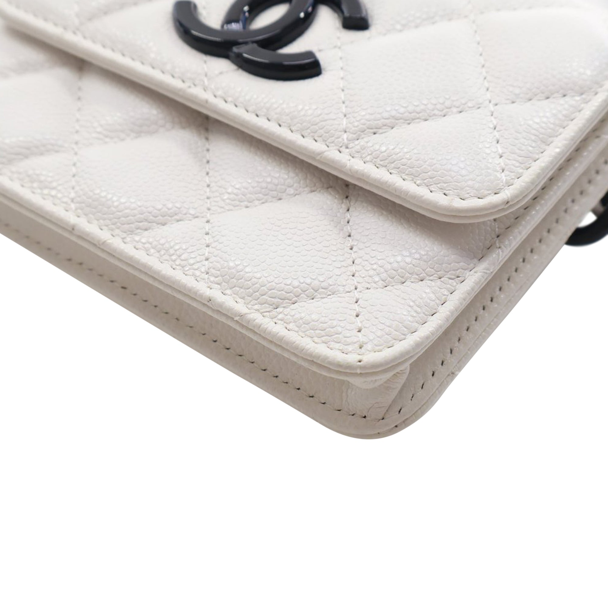 Quilted Caviar My Everything Belt Bag - Image 6