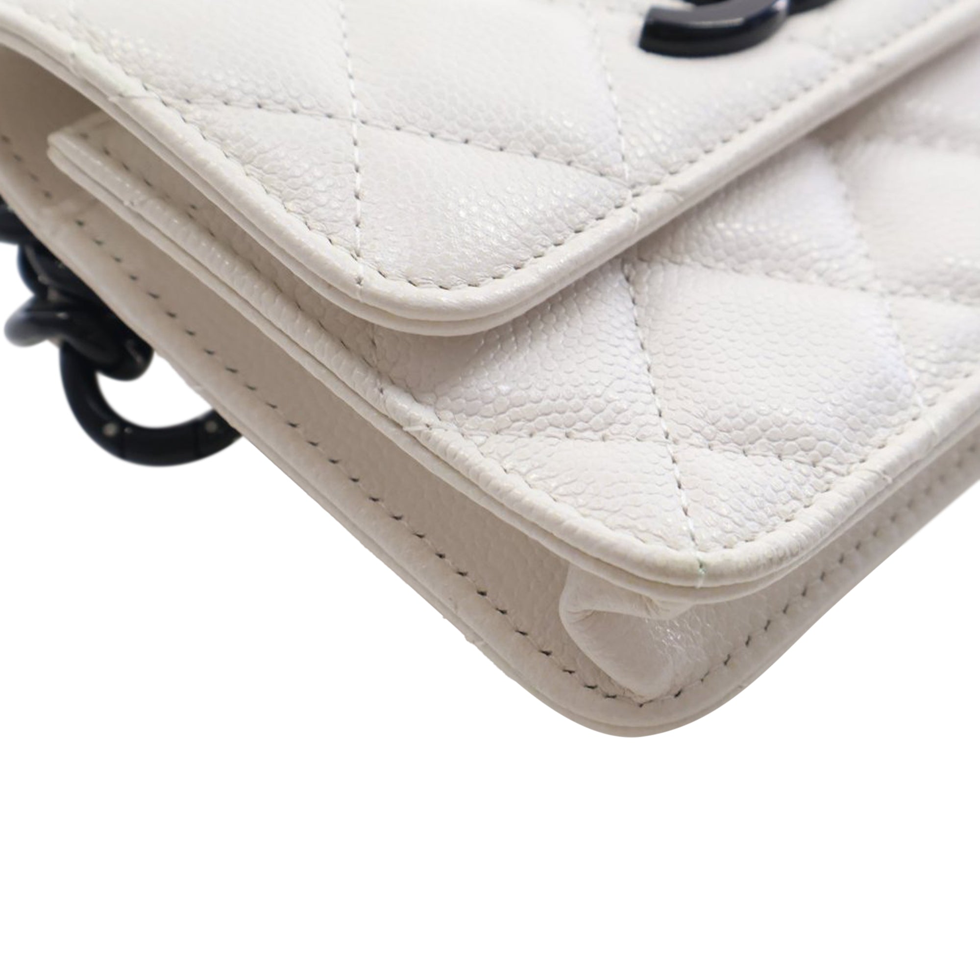 Quilted Caviar My Everything Belt Bag - Image 7