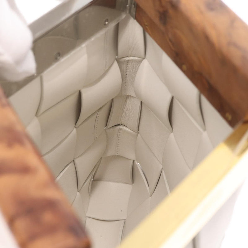 Bottega Veneta The Snap Clutch Maxi Intrecciato Leather With Wood And Metal White
