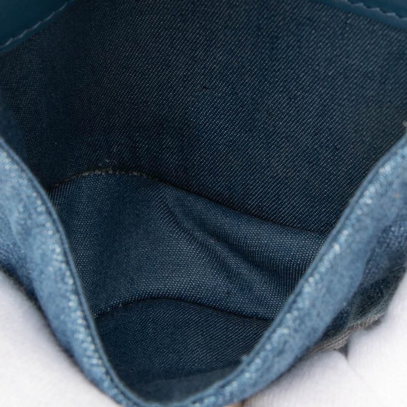 Mini Quilted Denim Pearl Crush Clutch with Chain - Image 4