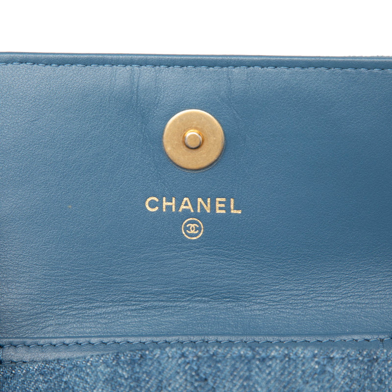 Mini Quilted Denim Pearl Crush Clutch with Chain - Image 5