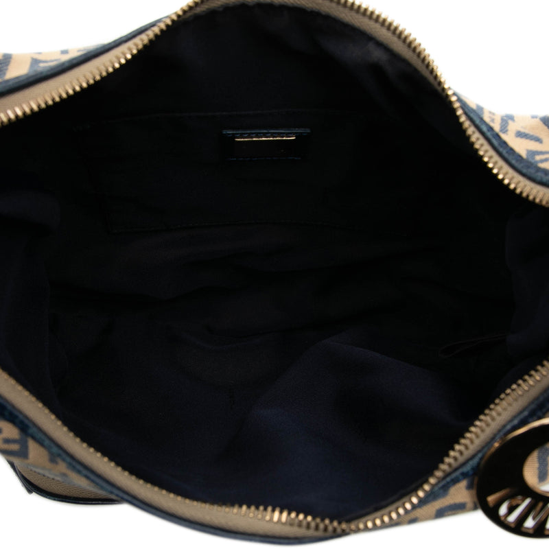 Zucchino Canvas Chef Pocket Hobo - Image 4