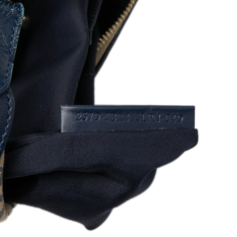 Zucchino Canvas Chef Pocket Hobo - Image 6