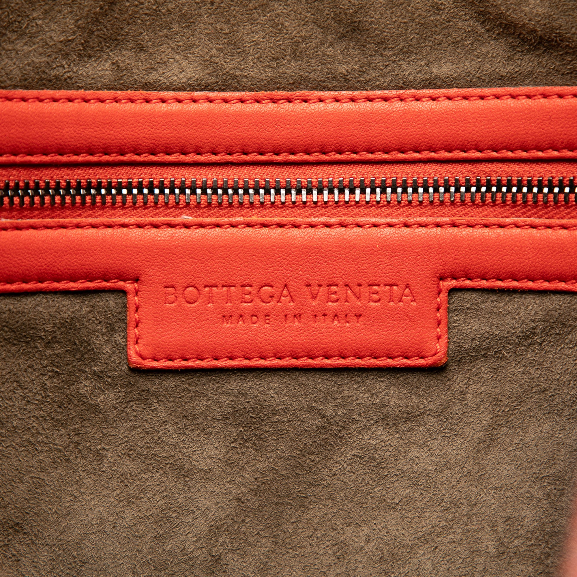 Medium Nappa Intrecciato Veneta Hobo - Image 5
