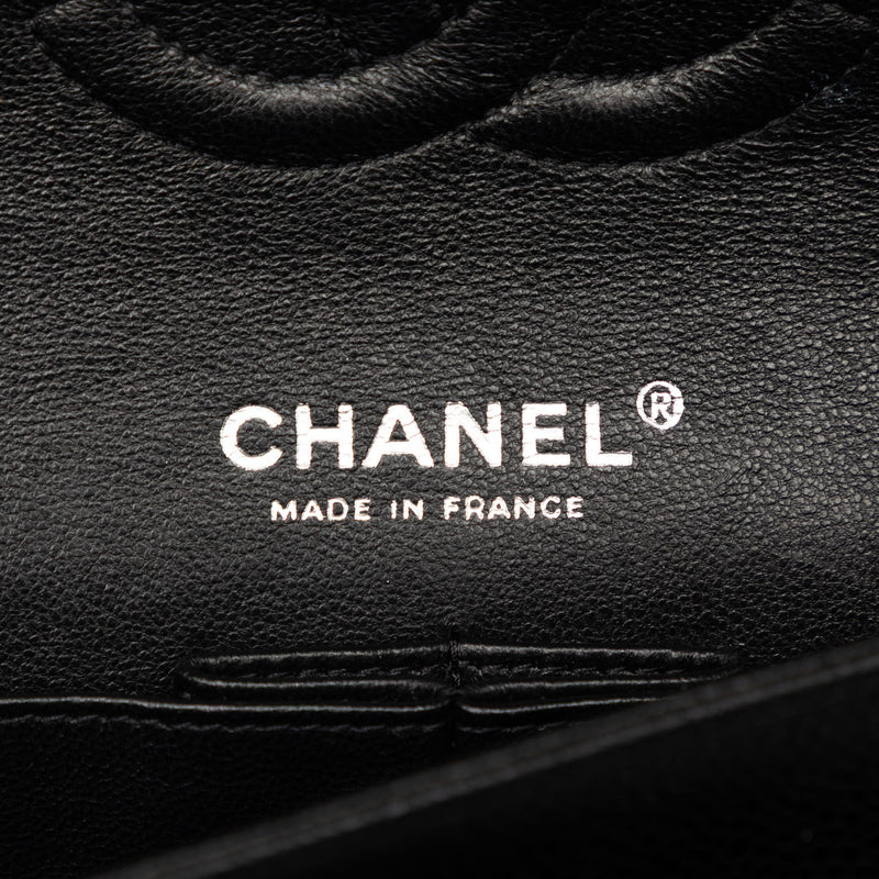 Medium Classic Caviar Double Flap - Image 5