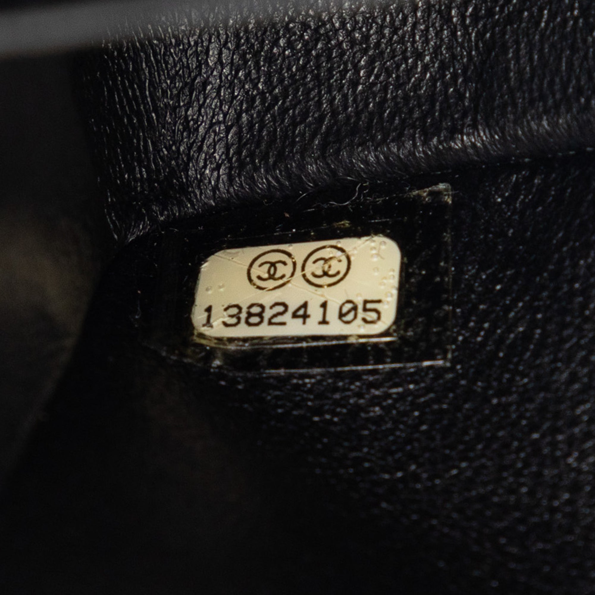 Medium Classic Caviar Double Flap - Image 6