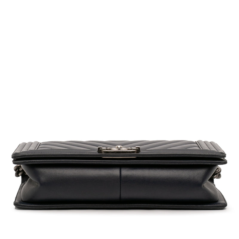 Medium Chevron Lambskin Boy Flap - Image 3