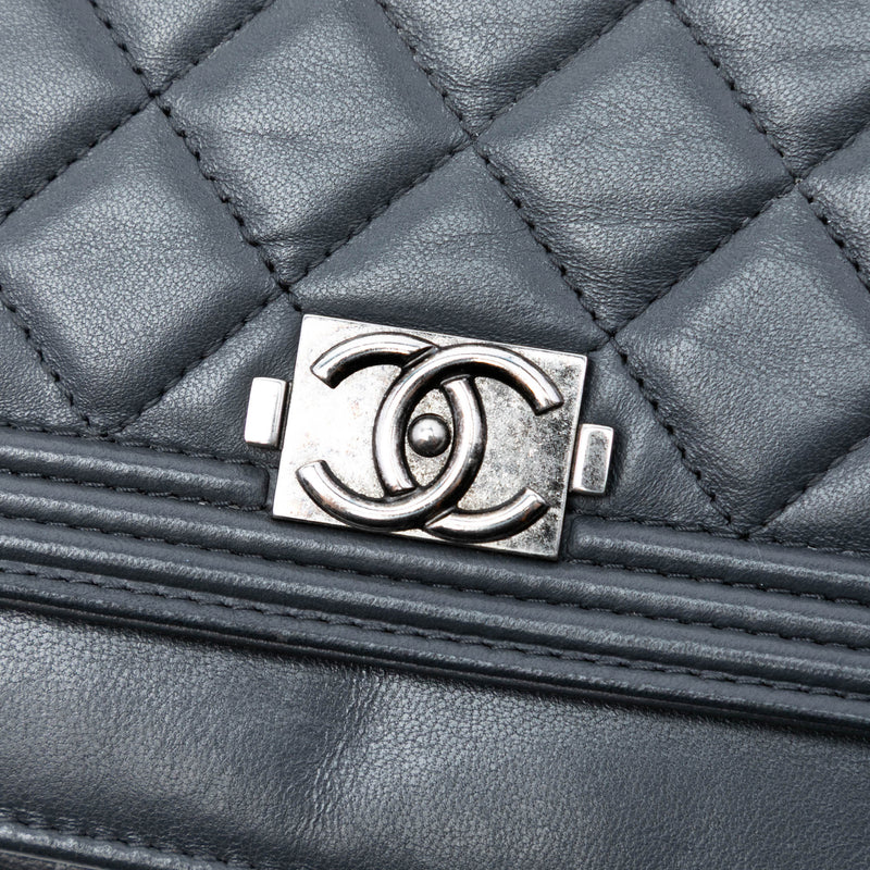 Quilted Lambskin Boy Wallet On Chain - Image 5