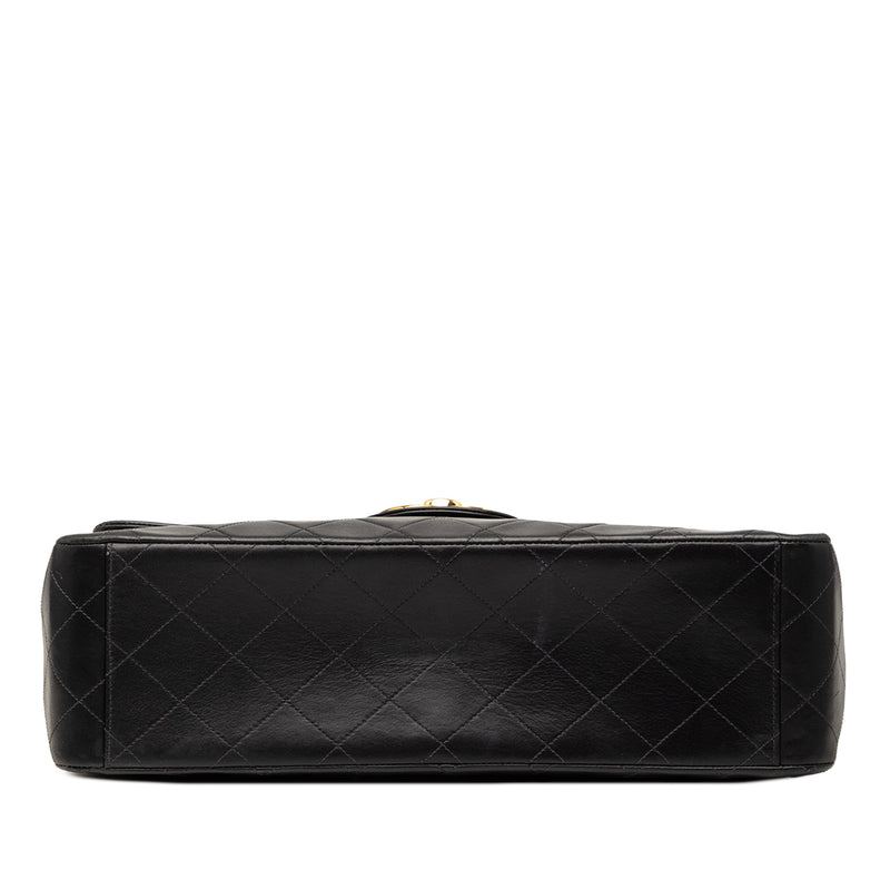 Maxi XL Classic Lambskin Single Flap - Image 3