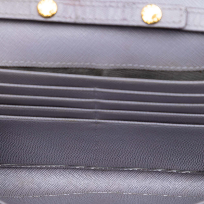 Saffiano Lux Wallet On Chain - Image 4