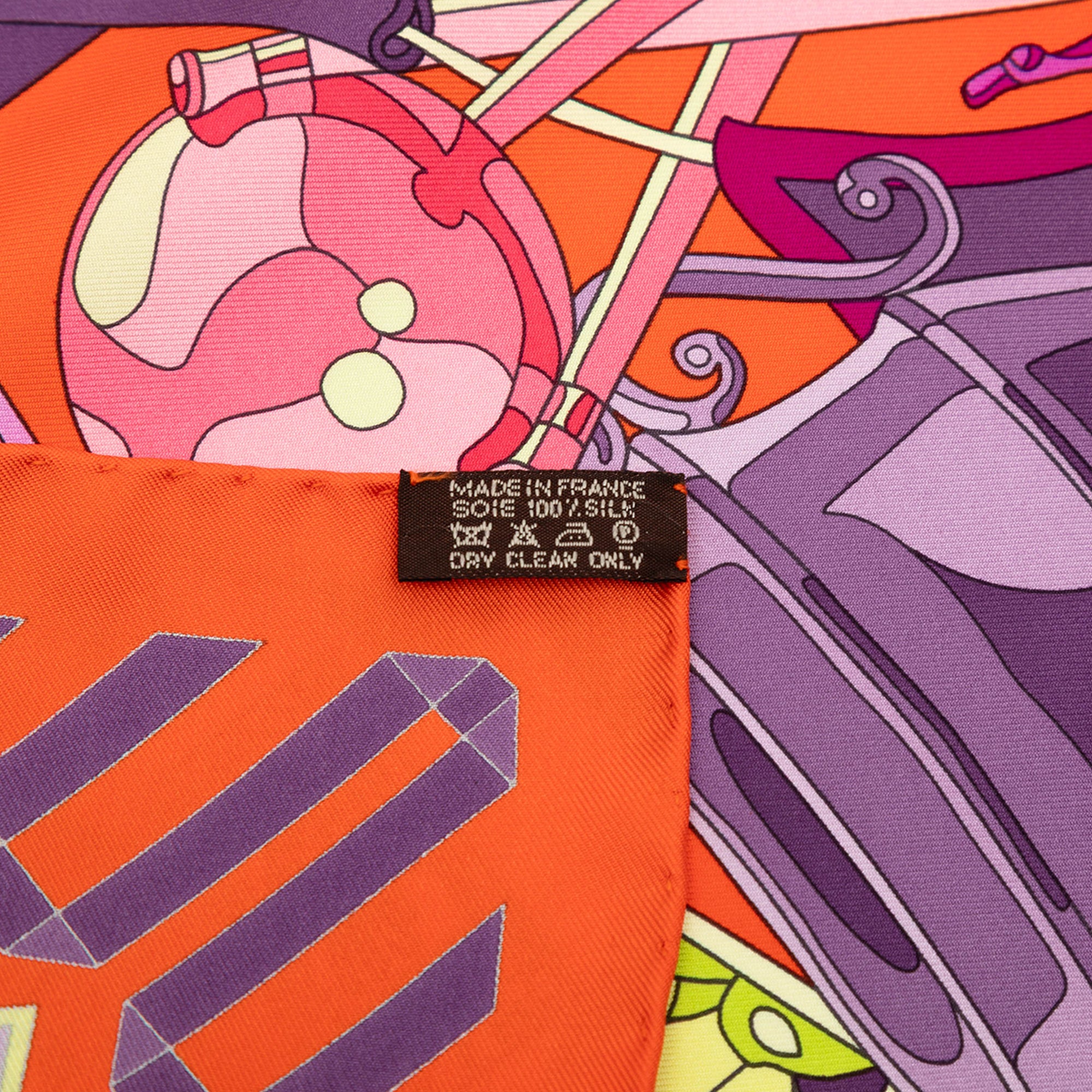 Les Trophee Silk Scarf 90 - Image 2