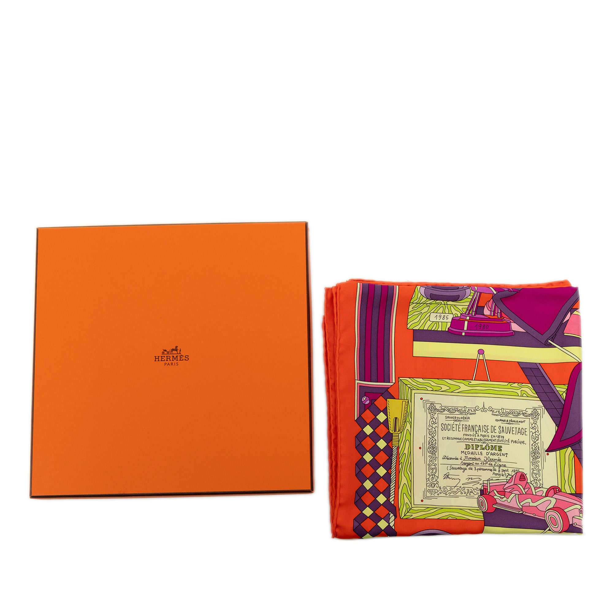 Les Trophee Silk Scarf 90 - Image 9