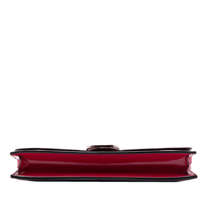 Calfskin Interlocking G Wallet on Chain - Image 3